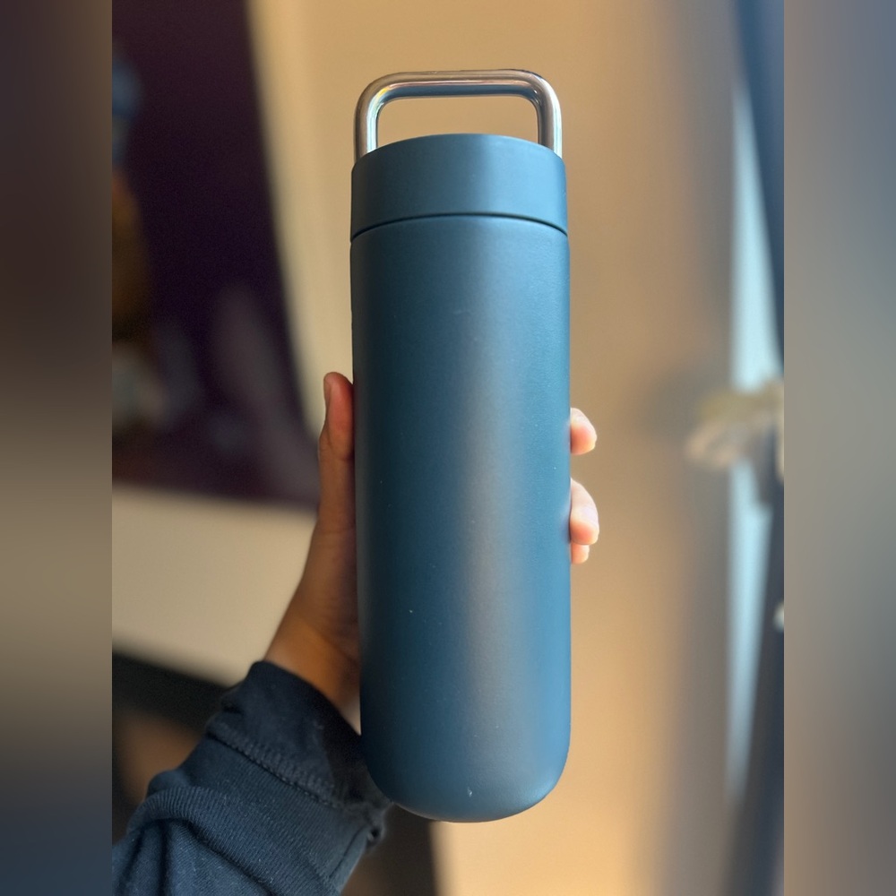 Carter Carry Water Bottle